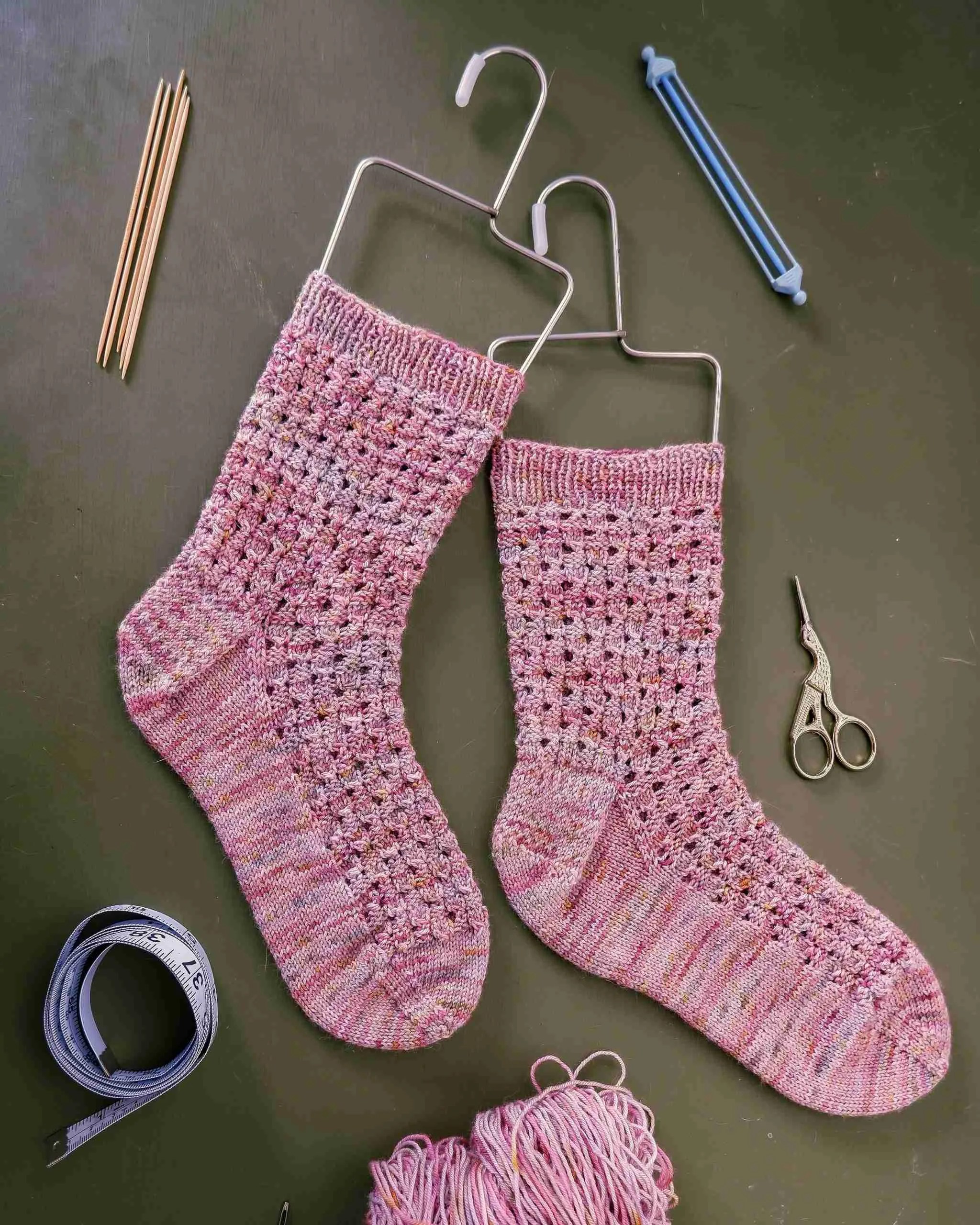 Knitting With Small Needles: Measurement 0 Needle Socks