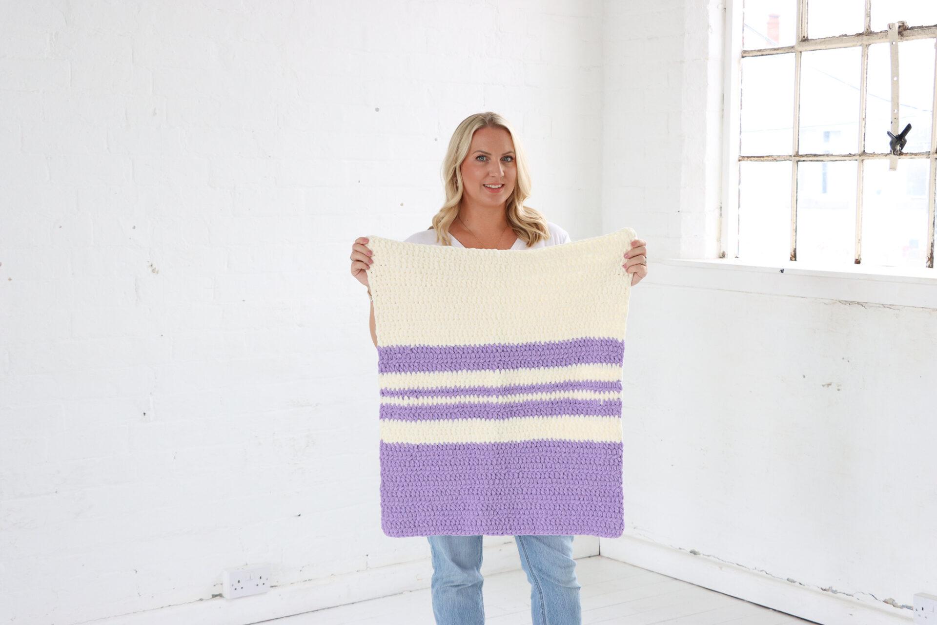 Be taught How one can Crochet a Child Blanket in 3 Hours!