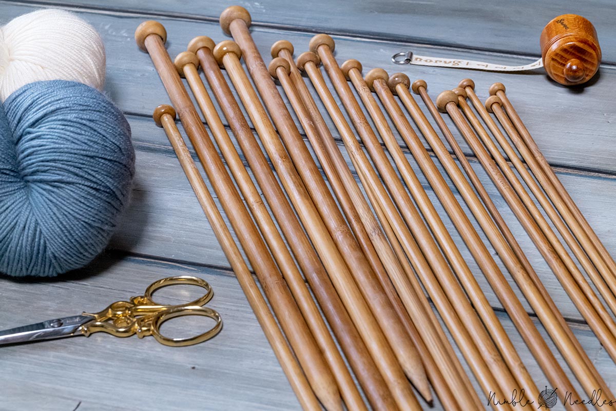 Knitting needle sizes & Conversion chart [+ recommentation for beginners]